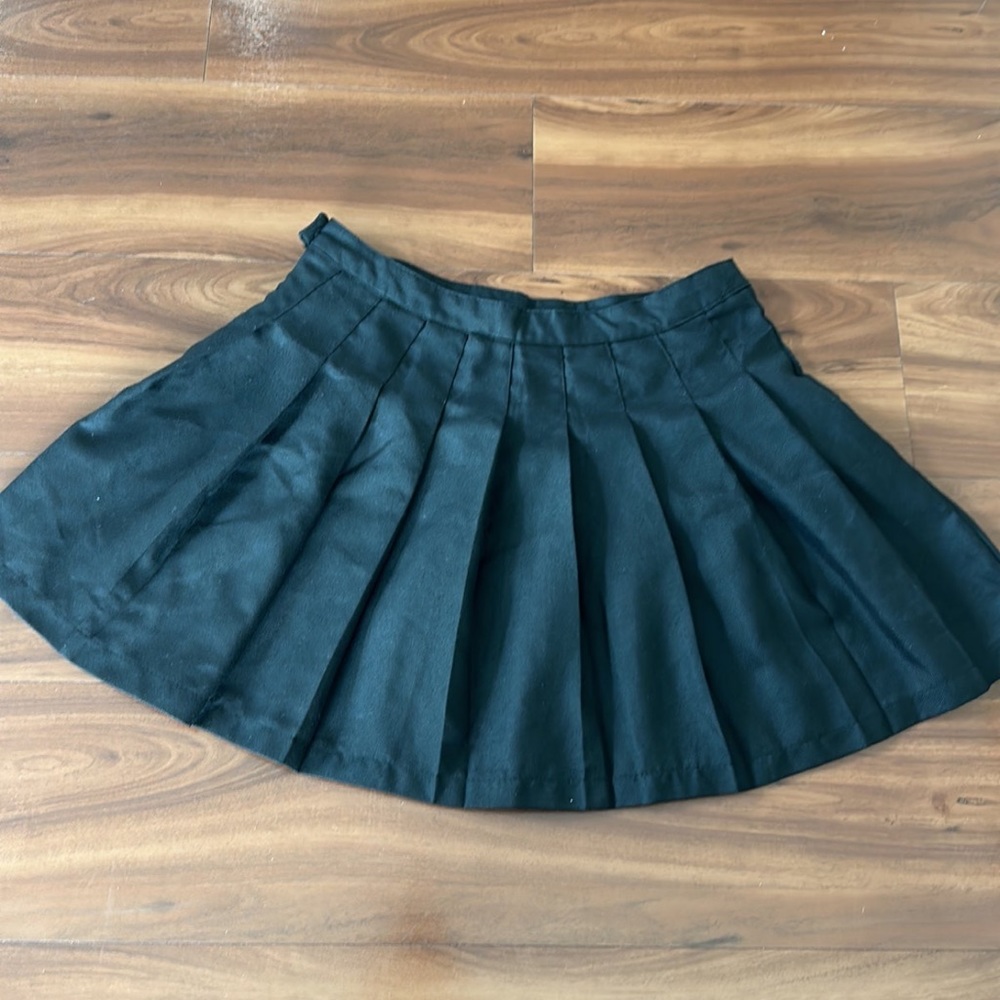 Black mini skirt